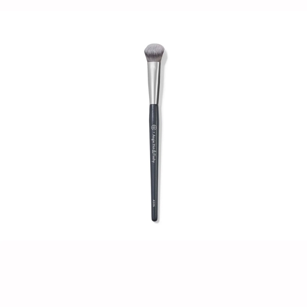 NWOB BK Beauty Concealer Brush